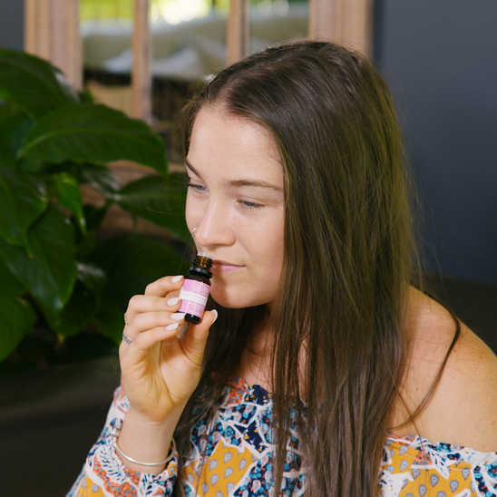 玫瑰天竺葵精油